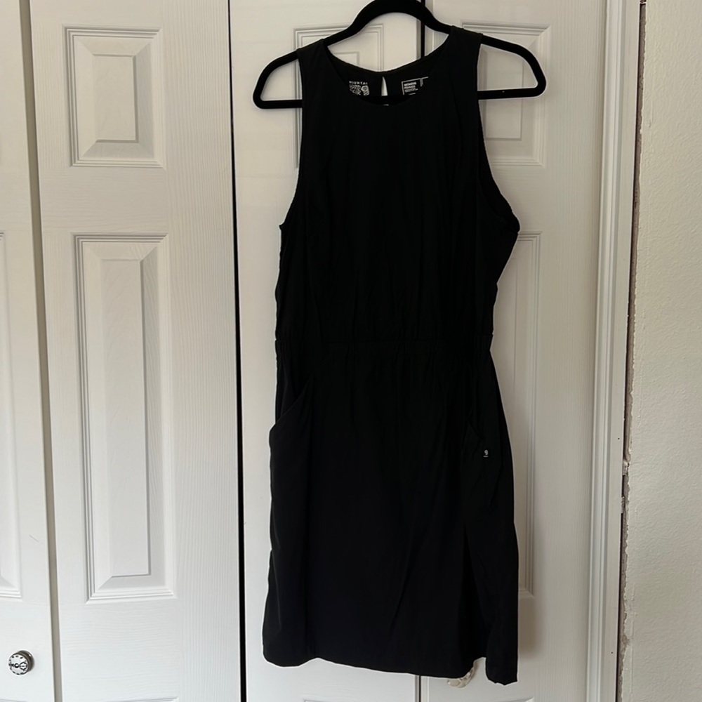 Mountain Hardwear Black Dress